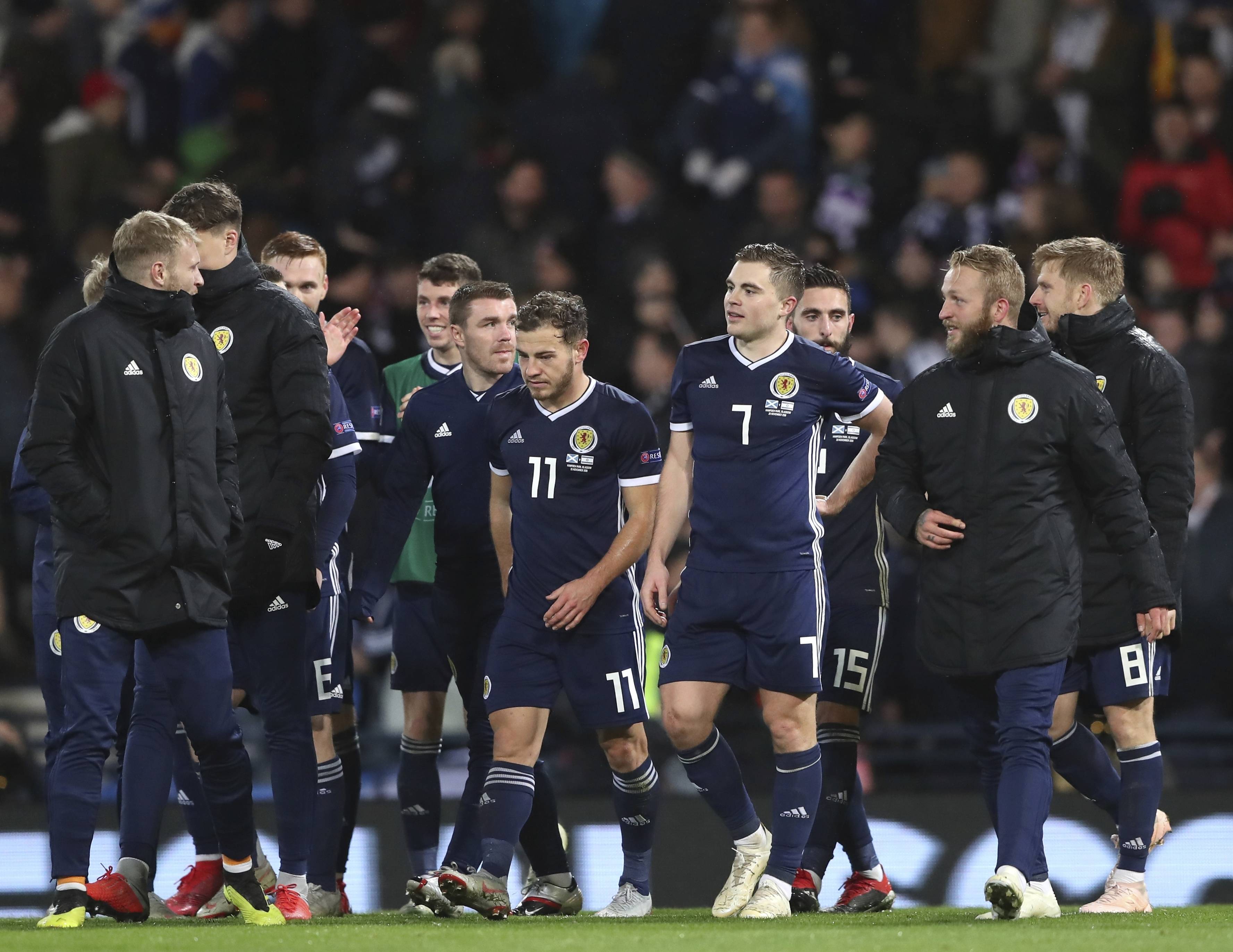 波兰女子足球队实力雄厚与对手拼尽全力,表现亮眼 波兰女子足球队实力雄厚与对手拼尽全力,表现亮眼