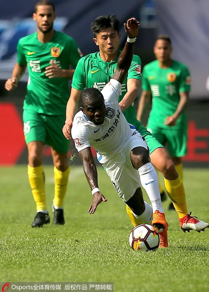 关于SHR翻盘G2，Gumayusi极限生还后反打顶尖较量淘汰赛，让粉丝疯狂欢呼的信息