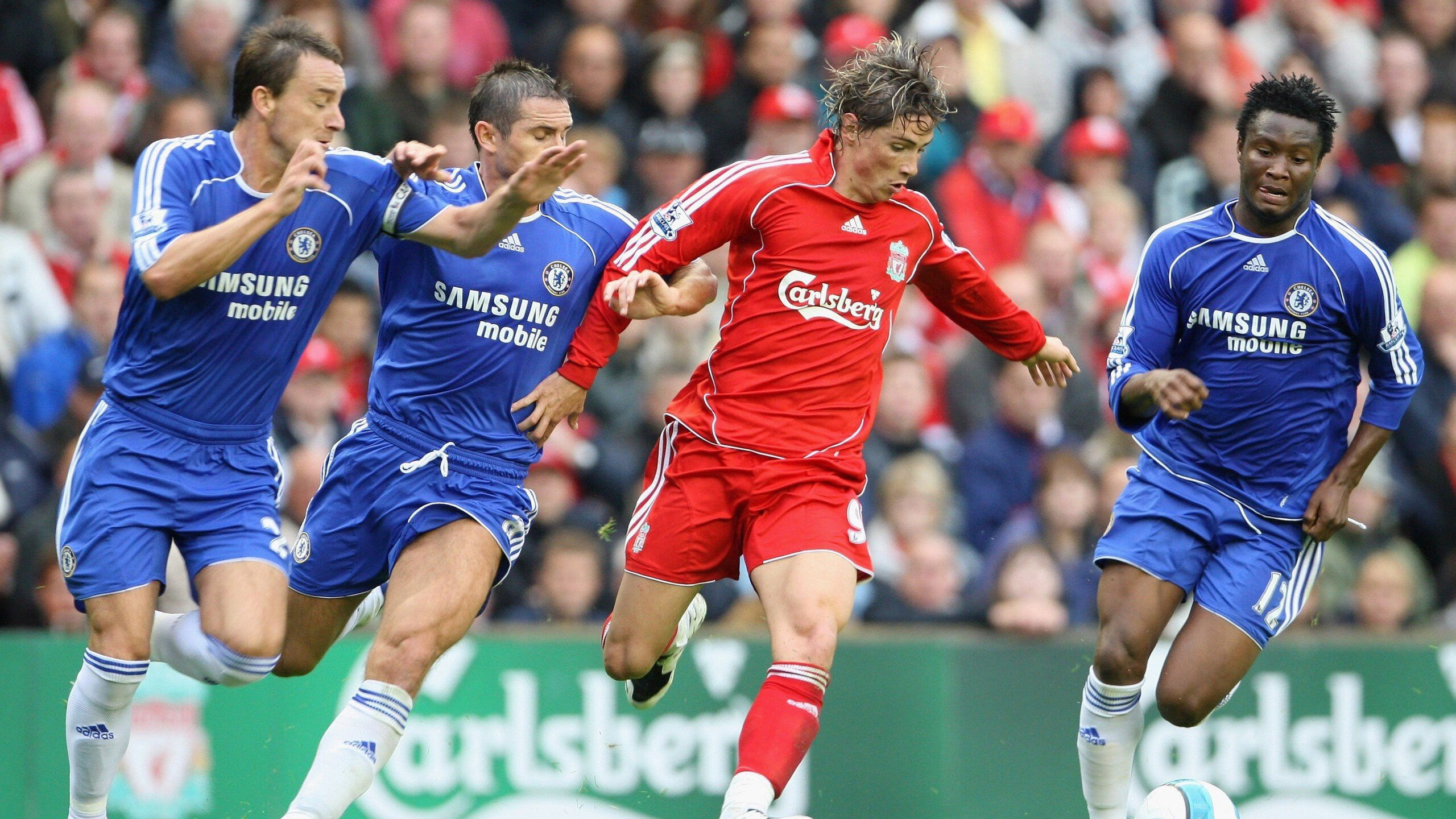 铁桶阵下的叹息与闪电,当曼联窒息于伊拉克的链式防守,孙兴慜却在书写孤胆传奇